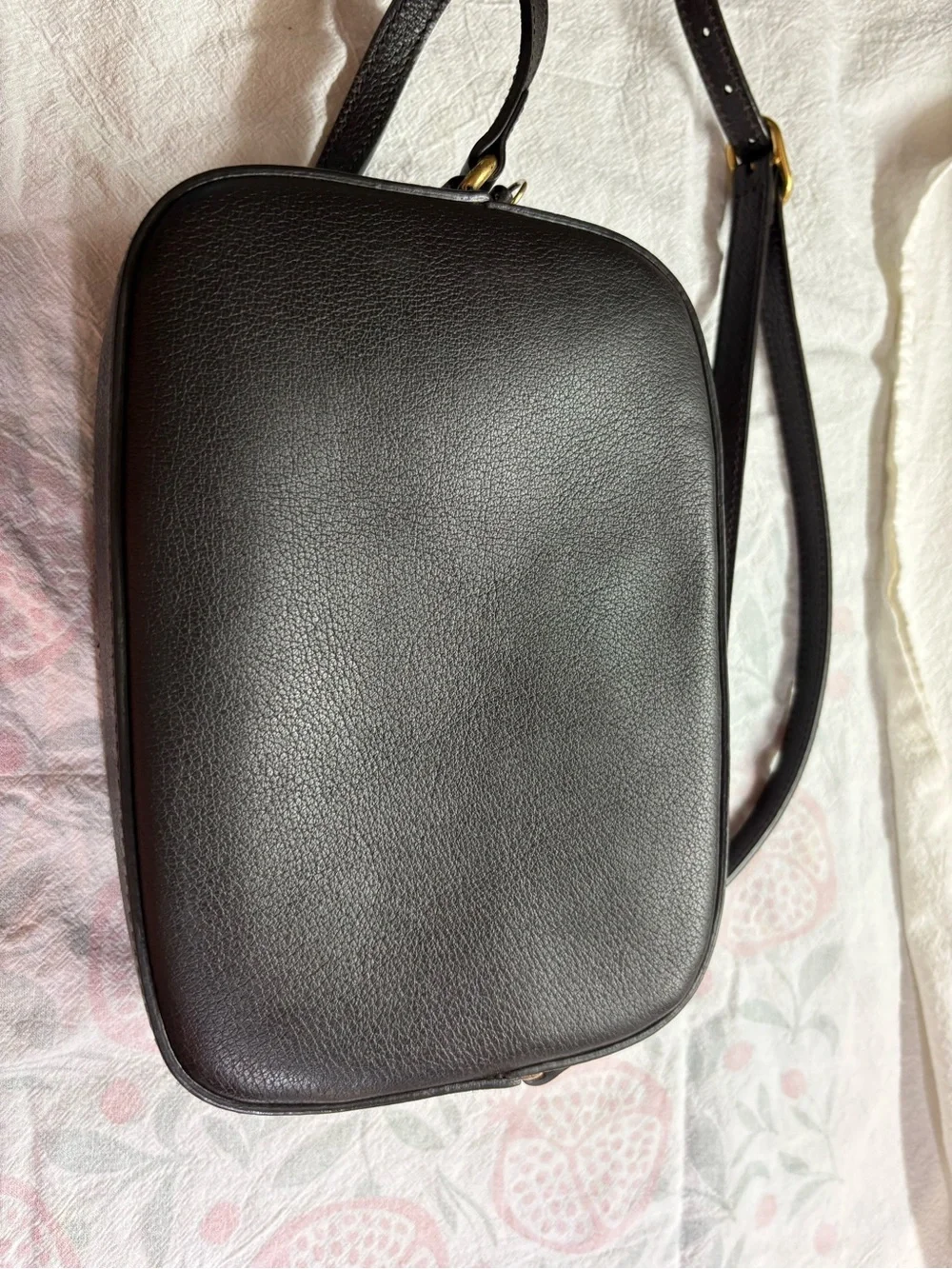 Gucci Brown Leather Messenger Bag with Green-Red Stripe and Gold Bee - Picture 4 of 10